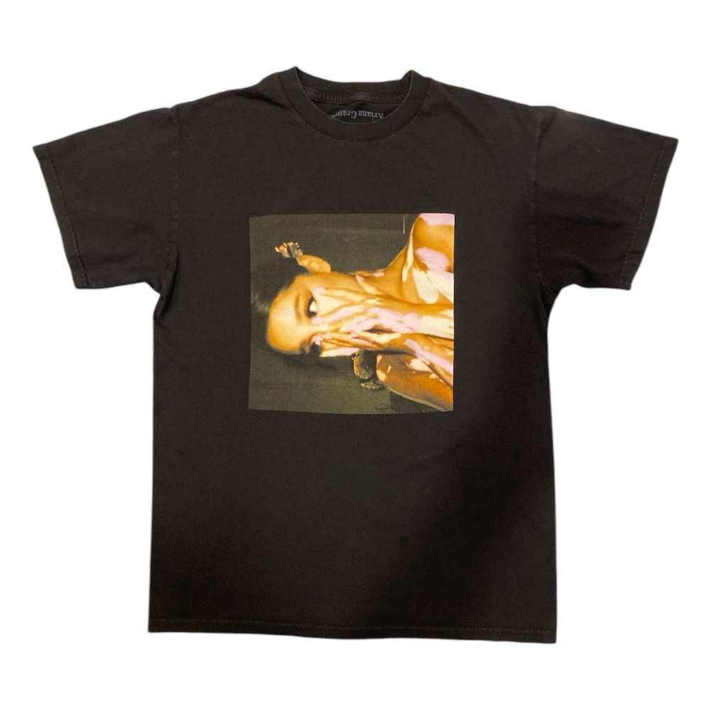 Arianna Grande Tee